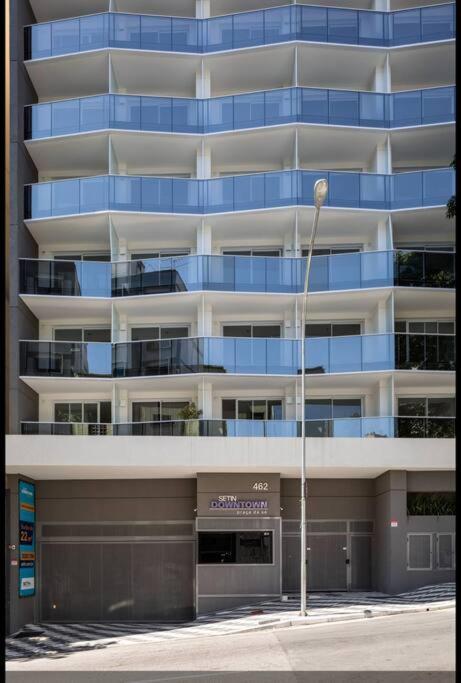 Apartamento 1509 Setin - Metro Se - Sacada/vista/andar Alto São Paulo